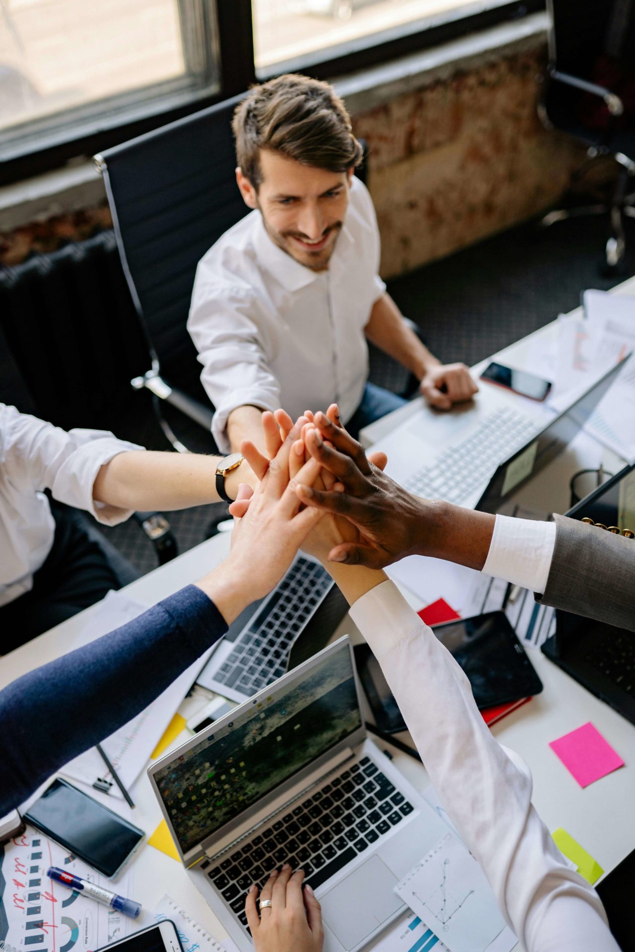 Ultimate Guide to Setting and Achieving Career Goals - Visuna